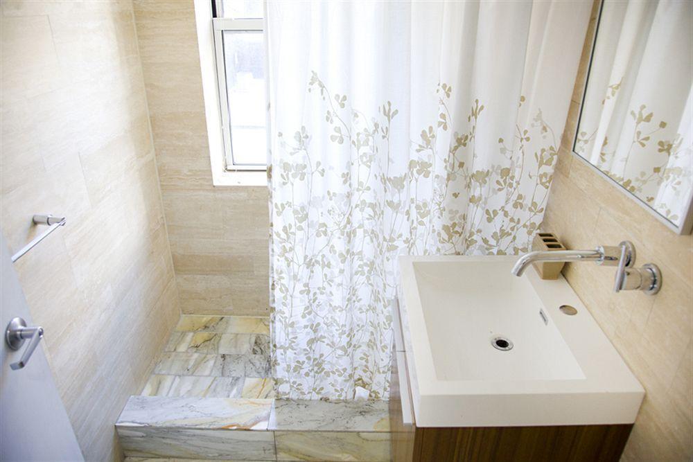 Apartahotel Un Place 2*
